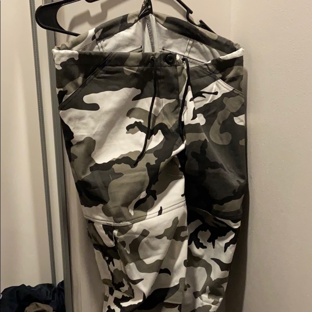 puffy cargo pants